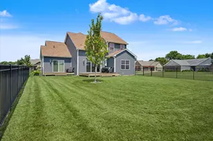 405 Constitution Blvd, Monticello, IL 61856 - Photo 80