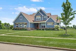 405 Constitution Blvd, Monticello, IL 61856 - Photo 2