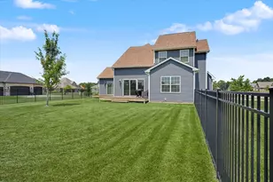 405 Constitution Blvd, Monticello, IL 61856 - Photo 78