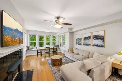 3011 W Gunnison Street #1W, Chicago, IL 60625 - Photo 2