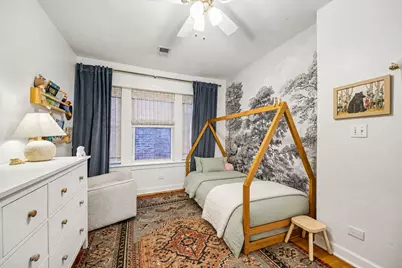 3011 W Gunnison Street #1W, Chicago, IL 60625 - Photo 12