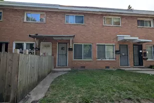 7122 S Parnell Ave, Chicago, IL 60621 - Photo 1