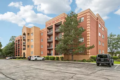 55 S Hale Street #108, Palatine, IL 60067 - Photo 1