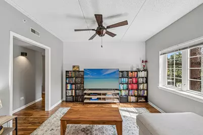 55 S Hale Street #108, Palatine, IL 60067 - Photo 4