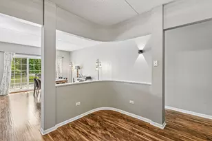 55 S Hale St, Palatine, IL 60067 - Photo 10