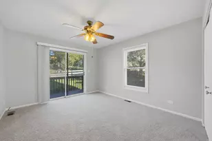 774 Terrace Ct, Elgin, IL 60120 - Photo 12