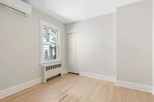 5747 N Melvina Ave, Chicago, IL 60646 - Photo 14