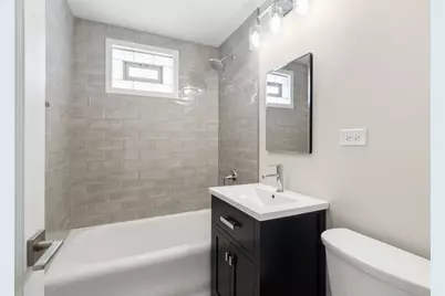5747 N Melvina Avenue, Chicago, IL 60646 - Photo 20