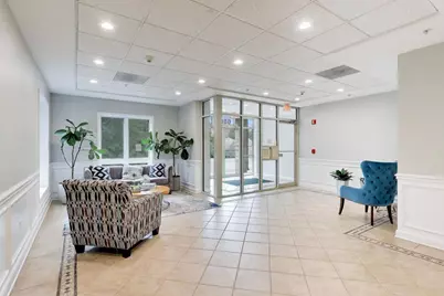 6801 N Milwaukee Avenue #410, Niles, IL 60714 - Photo 2