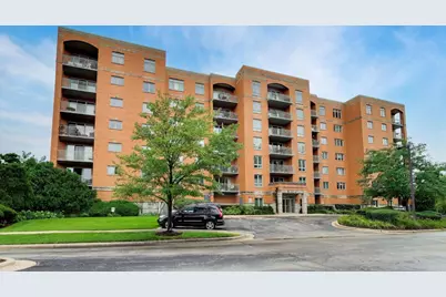 6801 N Milwaukee Avenue #410, Niles, IL 60714 - Photo 1