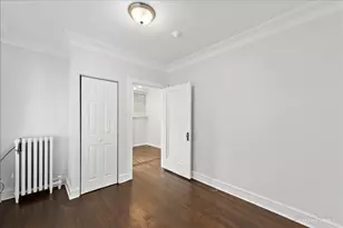 5428 N Campbell Ave, Chicago, IL 60625 - Photo 8