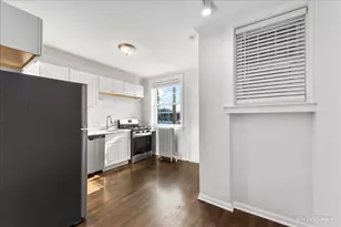 5428 N Campbell Ave, Chicago, IL 60625 - Photo 6