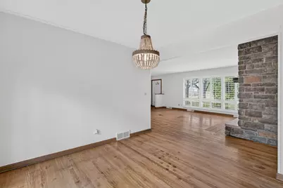 145 Dole Avenue, Crystal Lake, IL 60014 - Photo 12