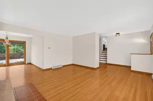 145 Dole Ave, Crystal Lake, IL 60014 - Photo 8