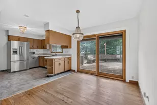 145 Dole Ave, Crystal Lake, IL 60014 - Photo 10