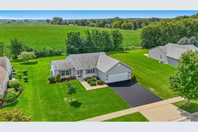 1108 Monroe Avenue, McHenry, IL 60050 - Photo 2