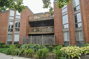 2036 N Larrabee St, Chicago, IL 60614 - Photo 1