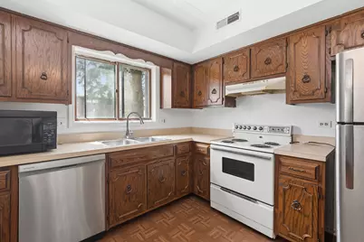 2815 Glenwood Lansing Road #106, Lynwood, IL 60411 - Photo 12
