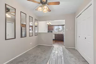 2815 Glenwood Lansing Rd, Lynwood, IL 60411 - Photo 6