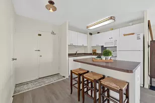2970 N Lake Shore Dr, Chicago, IL 60657 - Photo 4