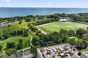 2970 N Lake Shore Dr, Chicago, IL 60657 - Photo 2