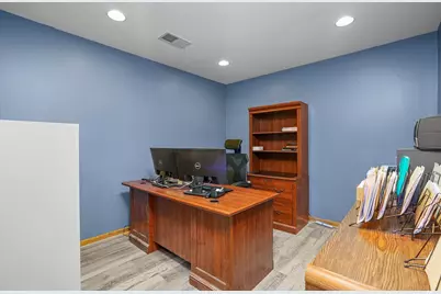 755 McArdle Drive #C, Crystal Lake, IL 60014 - Photo 8
