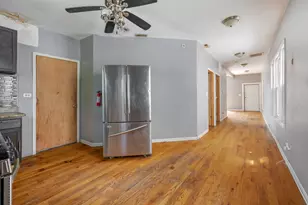 3450 W Walnut St, Chicago, IL 60624 - Photo 6