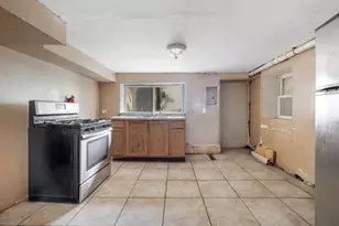 3450 W Walnut St, Chicago, IL 60624 - Photo 14