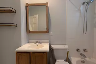 1911 W Addison St, Chicago, IL 60613 - Photo 14