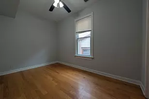 1911 W Addison St, Chicago, IL 60613 - Photo 8