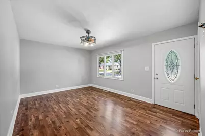 303 Mark Avenue, Glendale Heights, IL 60139 - Photo 10