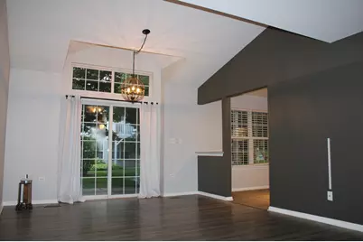 [Address not provided], Naperville, IL 60564 - Photo 2