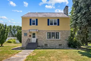 410 E Main St, Genoa, IL 60135 - Photo 1