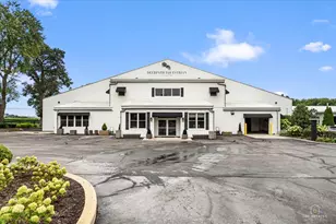 2S976 Deerpath Rd, Batavia, IL 60510 - Photo 6
