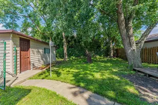 132 Garden Dr, Bolingbrook, IL 60440 - Photo 20