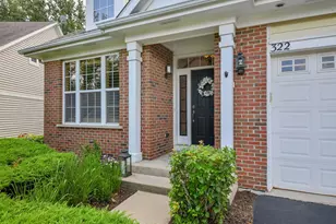 322 Quarry Ridge Cir, Sugar Grove, IL 60554 - Photo 2
