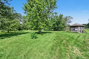 40020 N Adelphi Ave, Beach Park, IL 60099 - Photo 22
