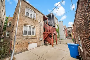 8019 S Eberhart Ave, Chicago, IL 60619 - Photo 14