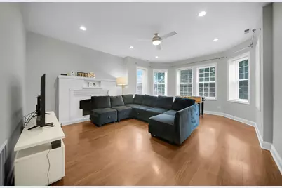 8019 S Eberhart Avenue, Chicago, IL 60619 - Photo 2