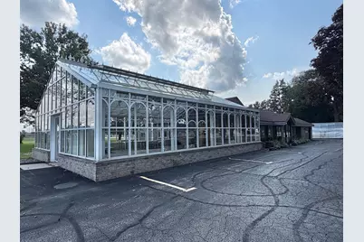 1126 E State Street, Sycamore, IL 60178 - Photo 6