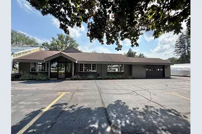 1126 E State Street, Sycamore, IL 60178 - Photo 1