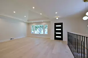 800 S Swain Ave, Elmhurst, IL 60126 - Photo 8