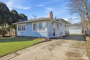 2304 Dickey Ave, North Chicago, IL 60064 - Photo 2