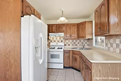 2304 Dickey Avenue, North Chicago, IL 60064 - Photo 12