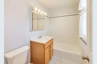 2505 E Mayfair Road, Arlington Heights, IL 60004 - Photo 14