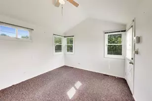 7338 Beckwith Rd, Morton Grove, IL 60053 - Photo 14