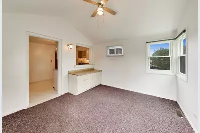 7338 Beckwith Road, Morton Grove, IL 60053 - Photo 16
