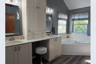 16611 Karen Springs Drive, Lockport, IL 60441 - Photo 12