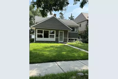 811 S Fairfield Avenue, Elmhurst, IL 60126 - Photo 1