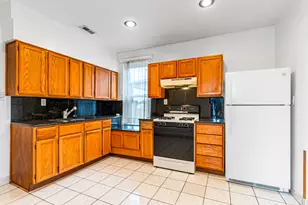 2327 N 75th Ave, Elmwood Park, IL 60707 - Photo 8